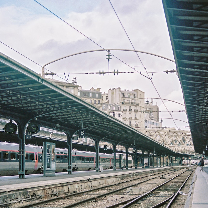 Paris train station